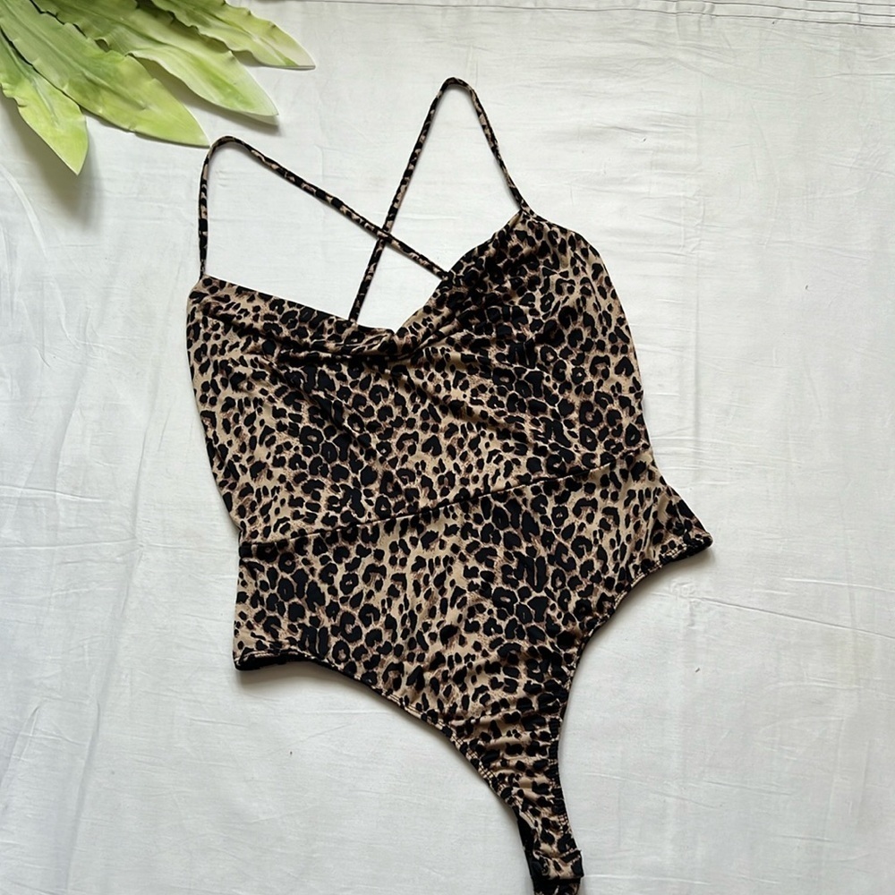 Fashion Nova Leopard Print Bodysuit